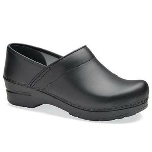 Dansko Professional Black Box Clog (Wide Width) Size 39